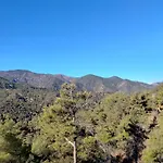 Gerendaház Anastasi Tiny Homes- Mountain Views, Garden & Terrace, Pet Friendly *