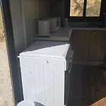 Cabană Anastasi Tiny Homes- Mountain Views, Garden & Terrace, Pet Friendly *