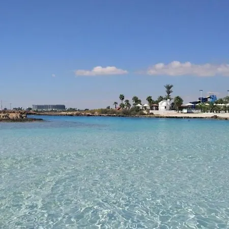 Anastasi Tiny Homes- Mountain Views, Garden & Terrace, Pet Friendly Orman Evi Kakopetria