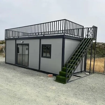 Anastasi Tiny Homes- Mountain Views, Garden & Terrace, Pet Friendly Orman Evi Kakopetria