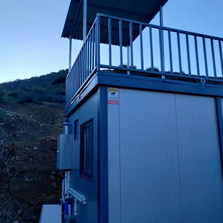 Anastasi Tiny Homes- Mountain Views, Garden & Terrace, Pet Friendly *