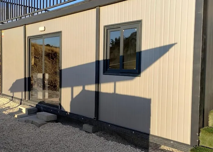 Anastasi Tiny Homes- Mountain Views, Garden & Terrace, Pet Friendly Alojamento de Turismo Selvagem Kakopetria