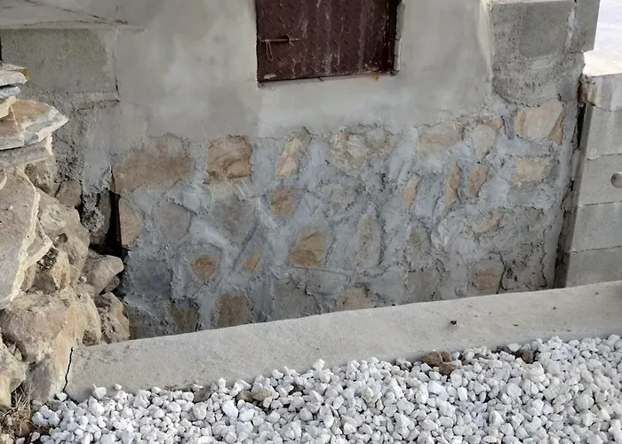 Alojamento de Turismo Selvagem Anastasi Tiny Homes- Mountain Views, Garden & Terrace, Pet Friendly Kakopetria