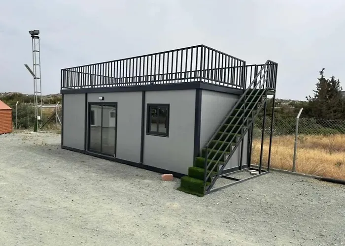 Anastasi Tiny Homes- Mountain Views, Garden & Terrace, Pet Friendly Alojamento de Turismo Selvagem Kakopetria