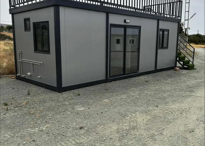 Alojamento de Turismo Selvagem Anastasi Tiny Homes- Mountain Views, Garden & Terrace, Pet Friendly